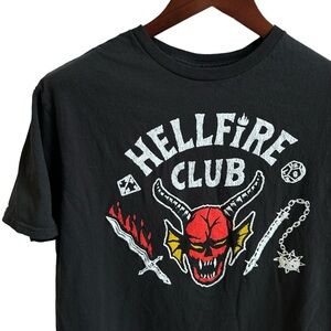 Stranger Things Hellfire Club Tee L